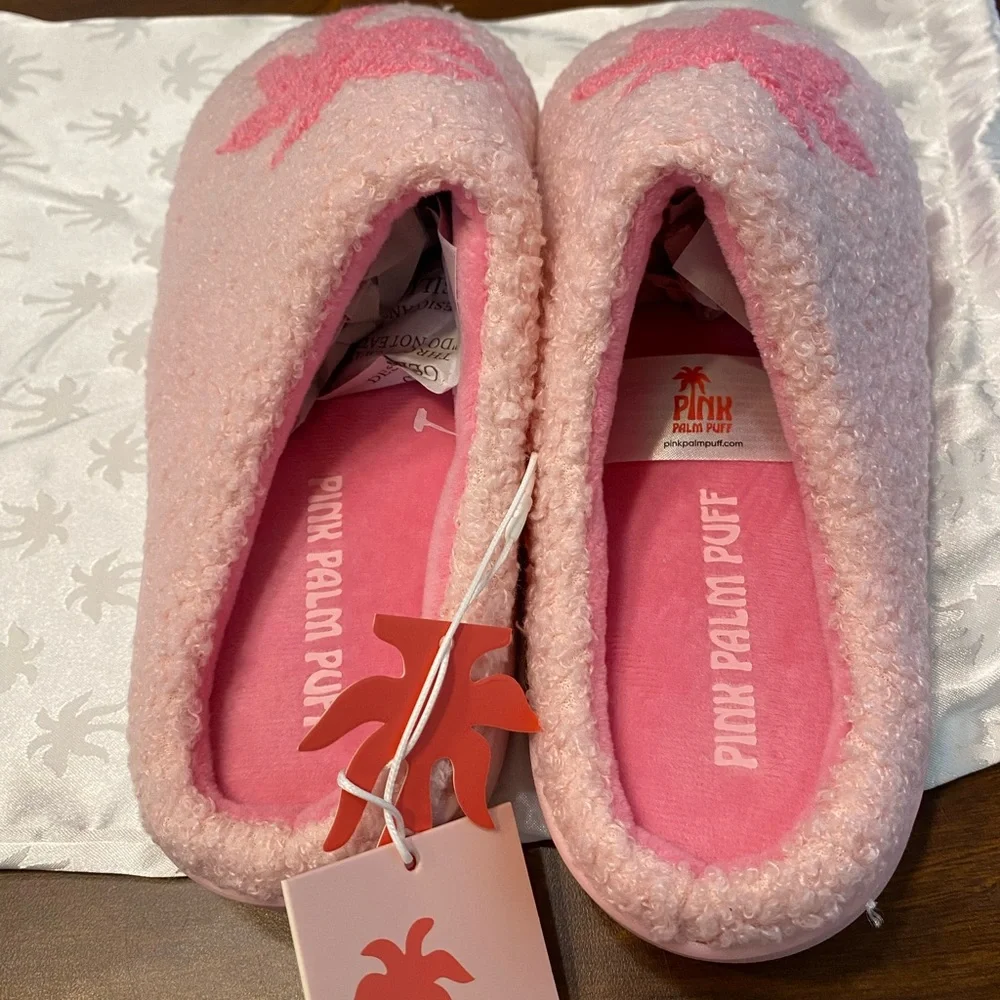 PINK PALM PUFF Malibu Slippers in Blush Bay - Picture 3 of 7